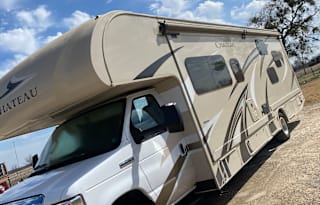 2019 Thor Motor Coach Chateau 31E