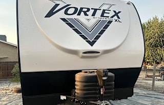 2025 Genesis Supreme Vortex V2715FSXL