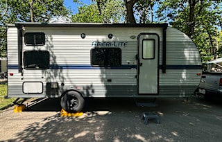 The "Cozy Camper"