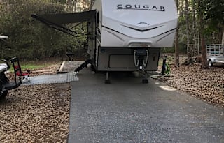 Cougar Sport with Bunkhouse!