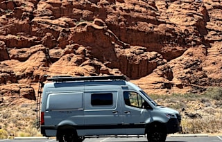2025 Winnebago Revel 44E - Big 5 Adventure Van