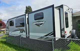 Family Modern Bunkhouse delivered to your campsite