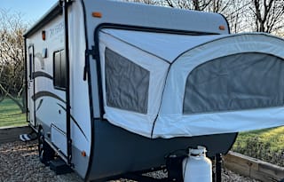 2015 Jayco Jay Feather Expandale M-16 XRB