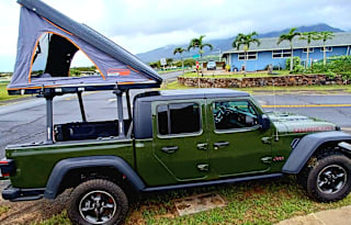 2023 Jeep Gladiator Rubicon W/RoogNest Camper Top