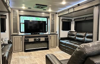 Kenny and Kelly’s RV