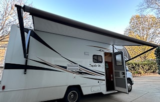 Family Ready Southeast Spirit RV Rental