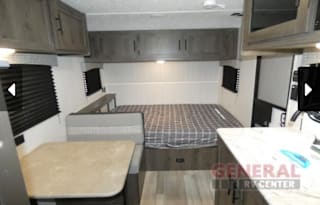 2022 Coachmen RV Clipper Ultra-Lite 17BH