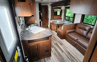 2017 Jayco Jay Flight 27BHS