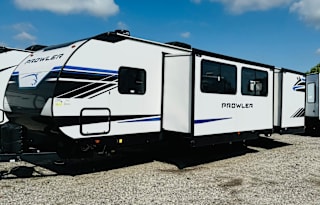BRAND NEW!! 2024 HEARTLAND PROWLER 320SBH