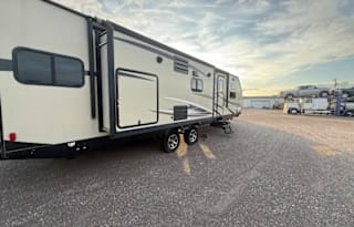 2018 Coachmen Forest River Gaal1685