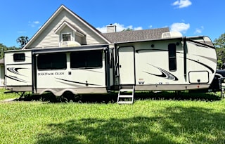 2021 Forest River RV Wildwood Heritage Glen 310BHI