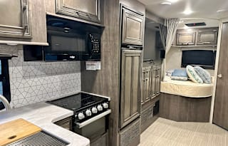 2023 Entegra Coach Odyssey 25R
