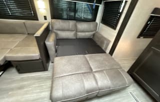 "Trinity" Jayco - Insurance Included - Deliverable