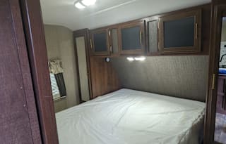 2016 Keystone RV Passport 2400BH Grand Touring