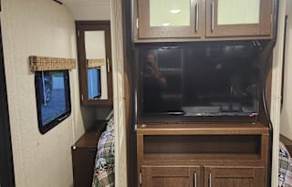 Forest River Acadia -Includes All Necessities!!