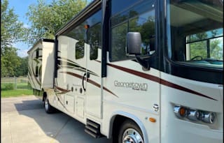 2016 Forest River RV Georgetown 364TS
