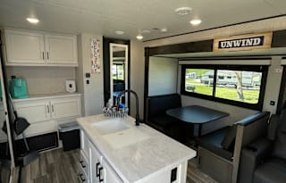 Alicia’s RV Rentals