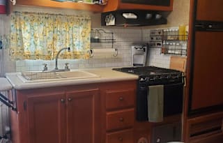 2012 Thor Motor Coach Four Winds 31P