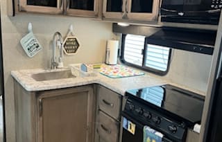 2019 Grand Design Transcend 32BHS