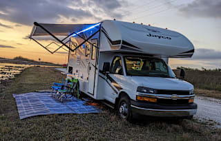 LIKE NEW 2020 Jayco Redhawk SE 22A