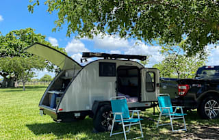Roxy's Pet Friendly Camper Rental