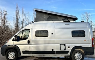 Silver Stream Cruiser
