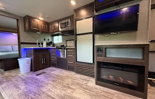 Luxury Crossroads Escape