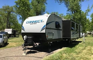 John and Rachel's Weekend Retreat - Lake Sakakawea