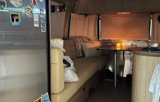 2017 Airstream RV Flying Cloud 23FB HAL 611