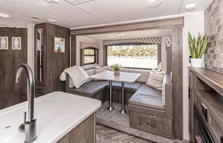 The Happy Glamper 2021 Forest River Evo