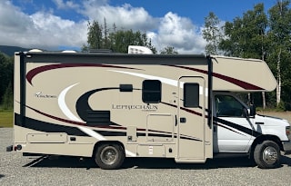 2020 Coachmen RV Leprechaun Ford 350