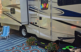 YoYo - Your Retreat on Wheels