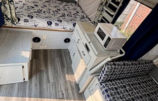 Cozy, Classic Coleman Pop-Up for 8!