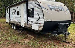 2017 Forest River RV Wildwood X-Lite 282QBXL