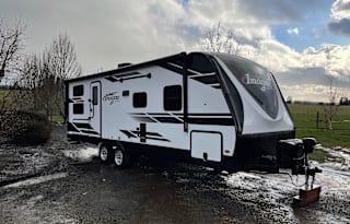 2022 Grand Design Imagine 2400BH