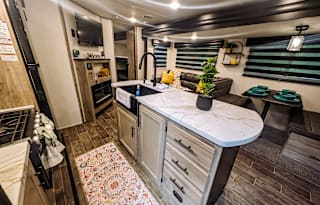 2022 Forest River RV Cherokee Alpha Wolf 33BH-L