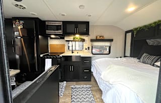 2021 Forest River RV Cherokee Grey Wolf 22MKSE