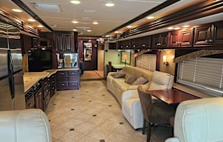 2009 Spartan Fleetwood HAL1298