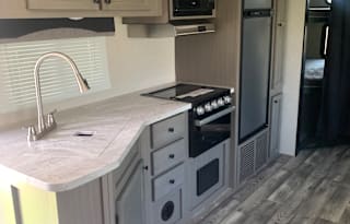 2022 Starcraft Super Lite 261BH