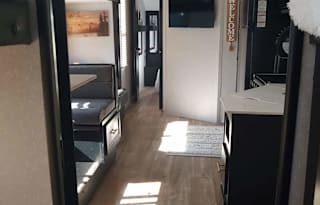 Beau Skye and Willow Dawn's Dog Friendly RV Rental