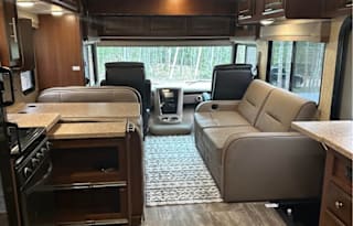 2016 Forest River RV Georgetown 3 Series 31B3