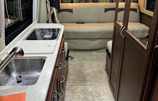 2013 great west legend ex  Mercedes Benz luxury