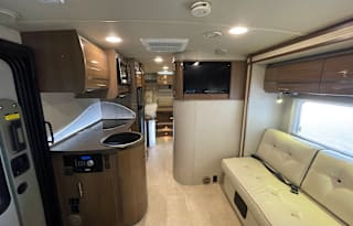 Winnebago Via Class A Diesel