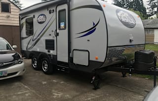 2017 Riverside RV Mt. McKinley 819