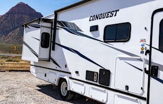 Sleeps 6 -  2024 Gulf Stream Conquest 6320D-19961