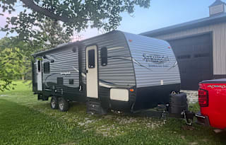 2019 Keystone Springdale Summerland