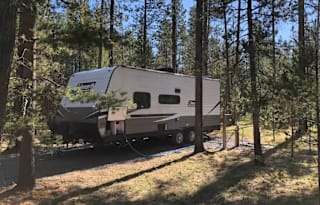 2021 Dutchmen RV Coleman Lantern LT Series 17B