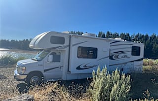 Spacious & Clean 2014:4 TVS &2 SLIDE OUTS:Sleeps 8