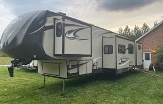 2015 Forest River RV Wildwood Heritage Glen 356QB