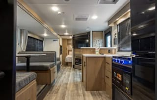BRAND NEW CAMPSITE RESERVE 26CJ Travel Trailer